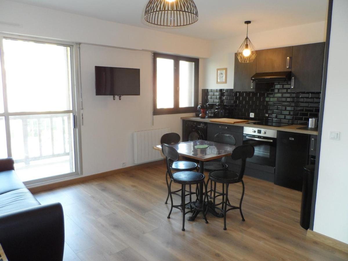 Appartement Confortable 2P Proche Plage Avec Parking Et Internet A Cabourg - Fr-1-487-302 Eksteriør billede